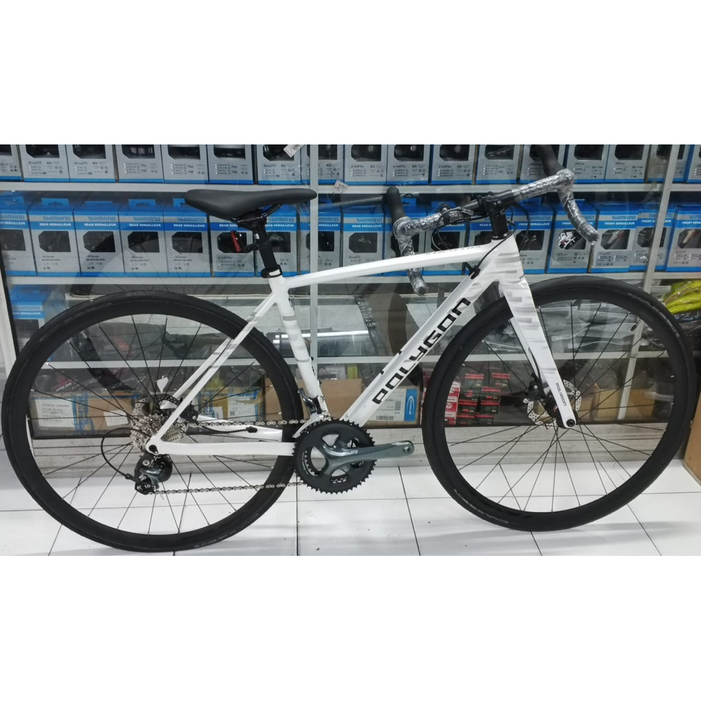Sepeda Road Bike POLYGON STRATTOS S4D WHITE 2 x 10 speed TERBARU FREE JERSEY dan HELM AXEL GARANSI R