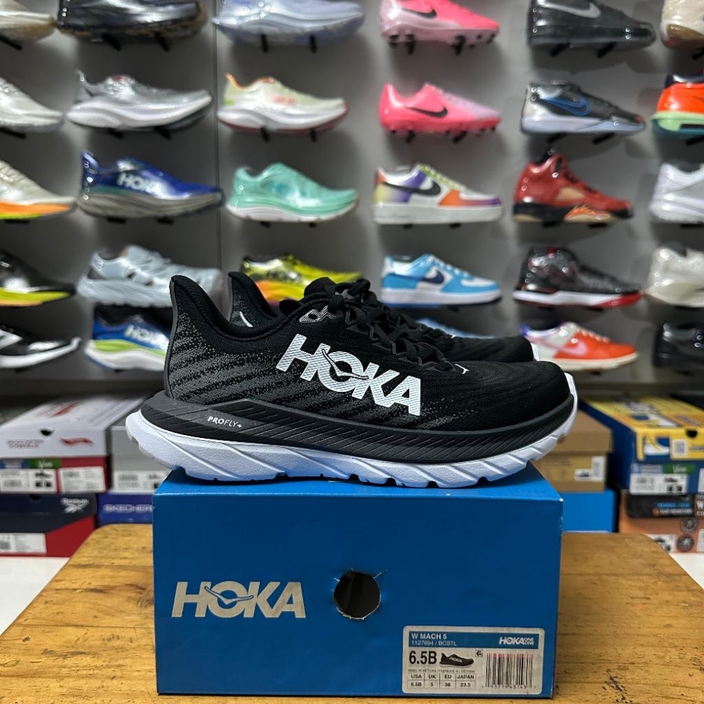 HOKA W MACH 5 RUNNING FOR WOMENS ORIGINAL BNIB (1127894 BCSTL)