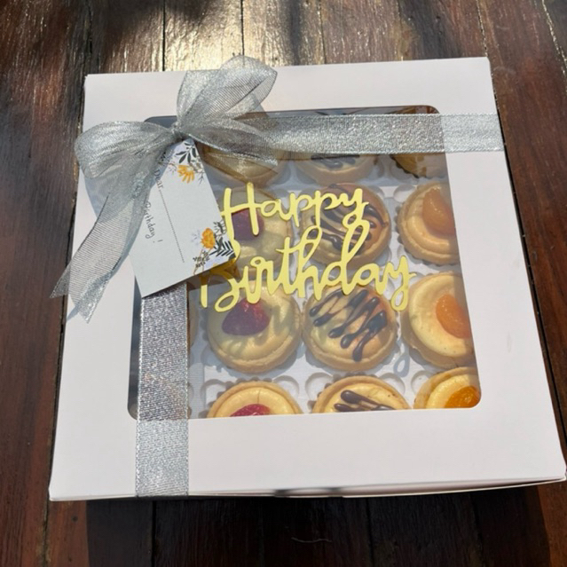 

hampers Ultah, Kado Wisuda dll. Mini Cheese Pie dengan Topping (Khusu pengiriman instant Bogor Area)