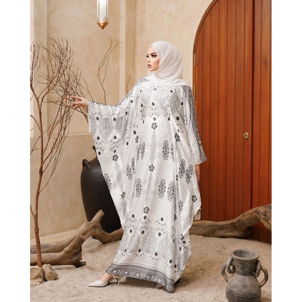 Fataya Collection MIZIE Kaftan White