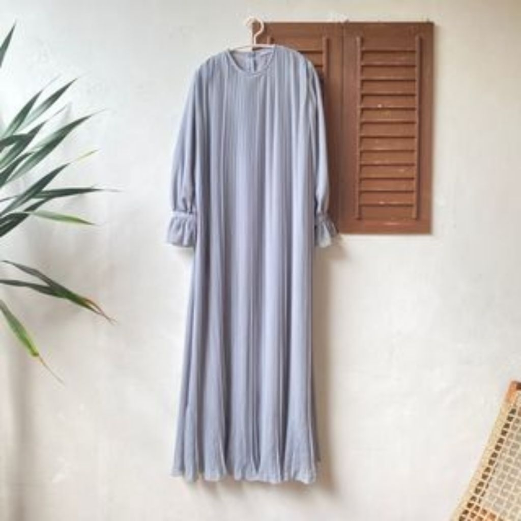 loretta dress ria miranda