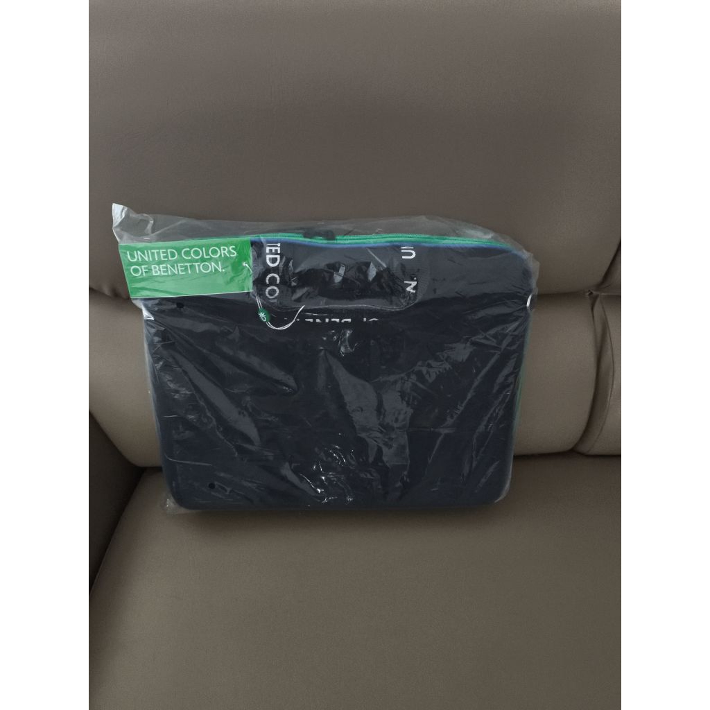 United Colors Of Benetton Tas 30x13x45.5cm