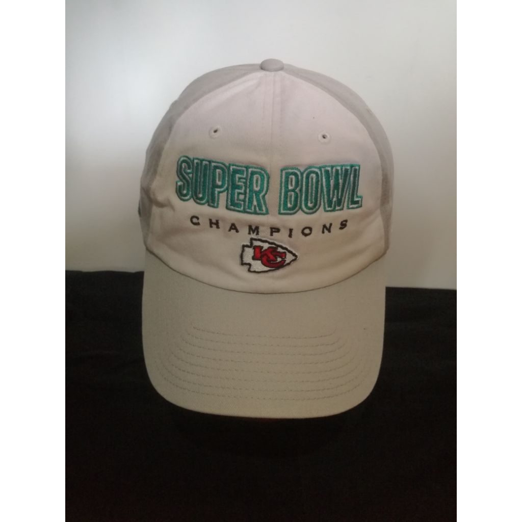 Topi brand 47 second