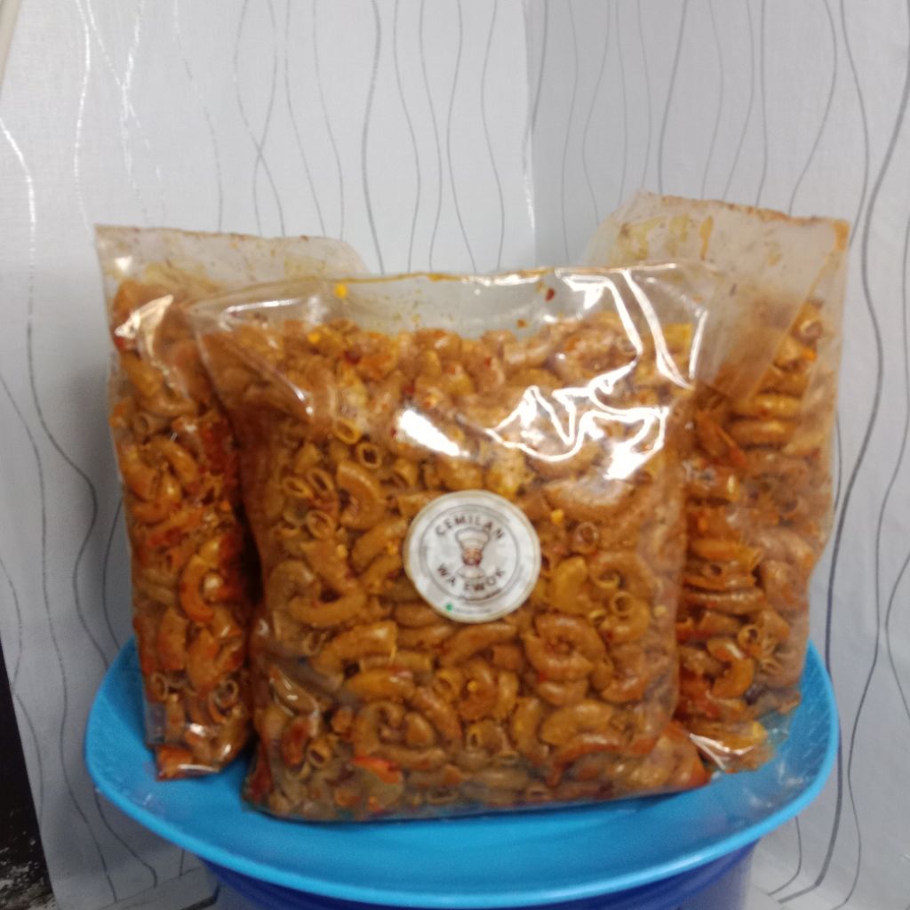 

makaroni pedas cikruh cemilan pedas cemilan bandung