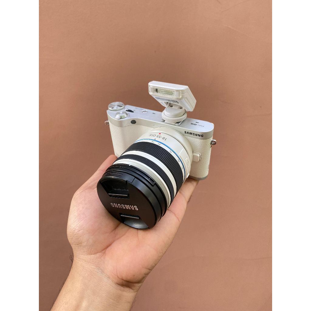 SAMSUNG NX300 KIT FLASH BEKAS KAMERA SAMSUNG NX300 SECOND BEKAS KIT