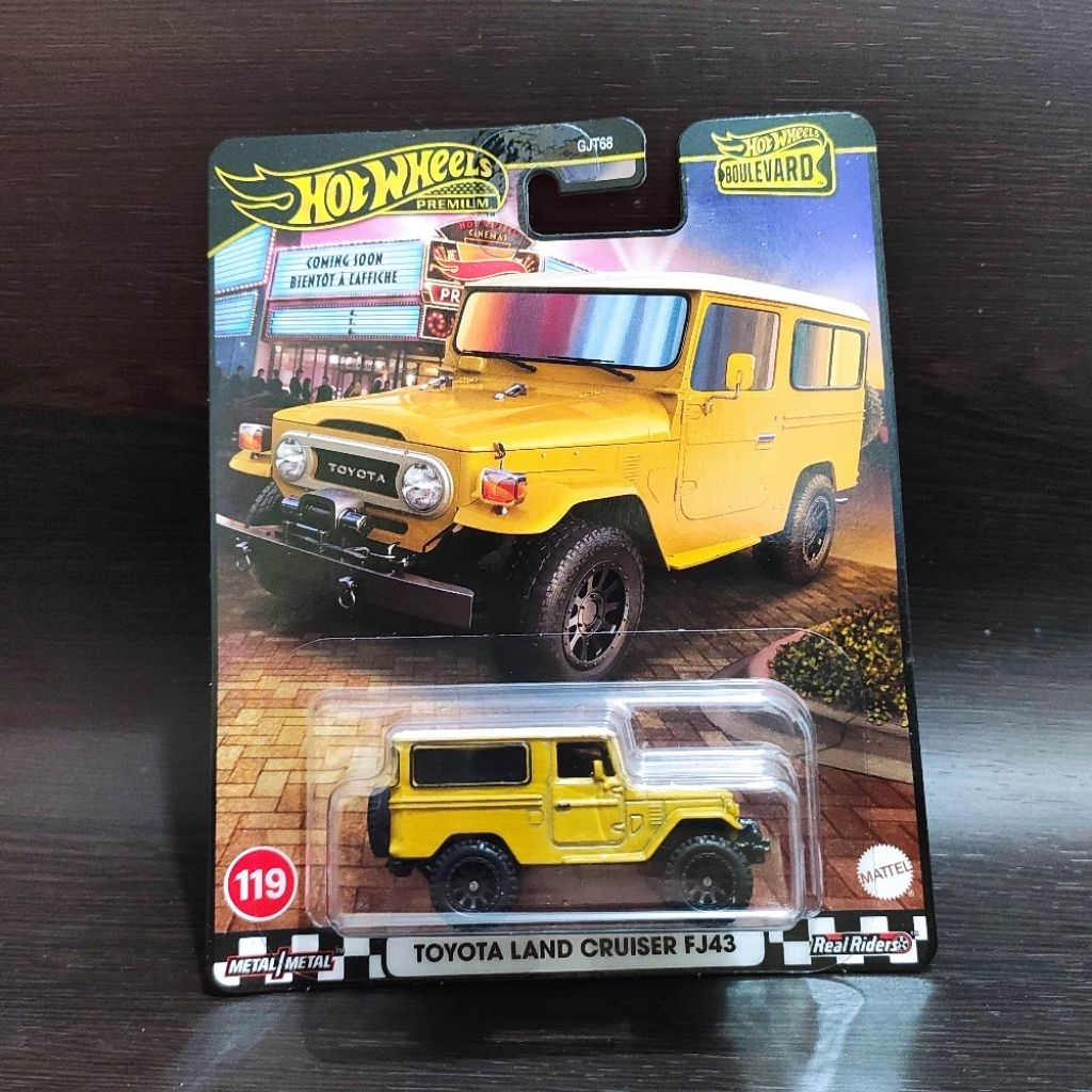 Hot wheels Premium Toyota Land Cruiser FJ43