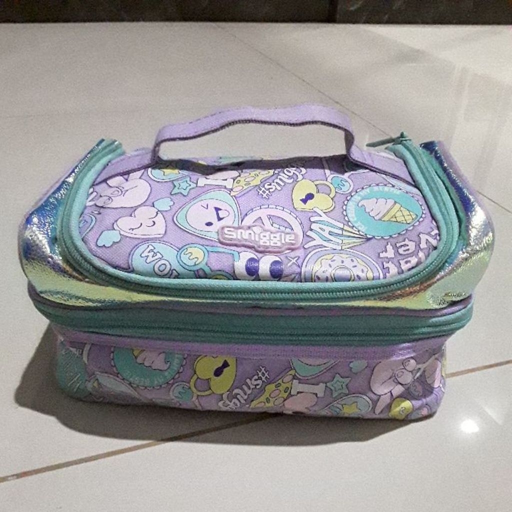 preloved lunch bag smiggle