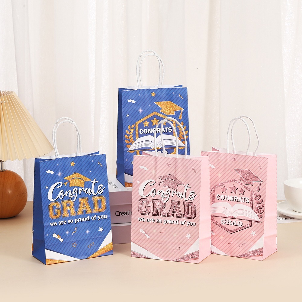 

Paperbag GRADUATION goodie bag/ tempat snack hadiah kelulusan 15x8x21cm
