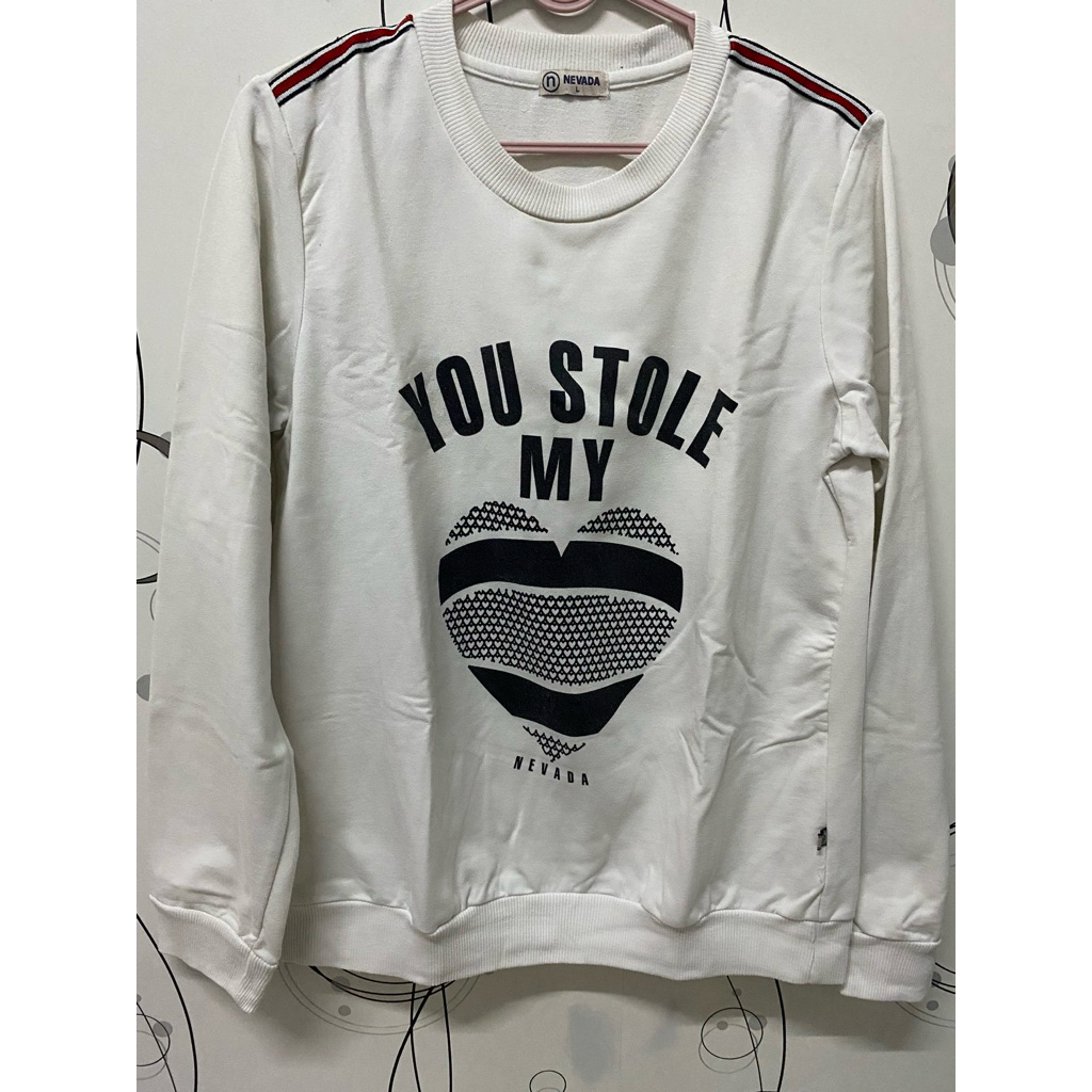 PRELOVED SWEATER NEVADA