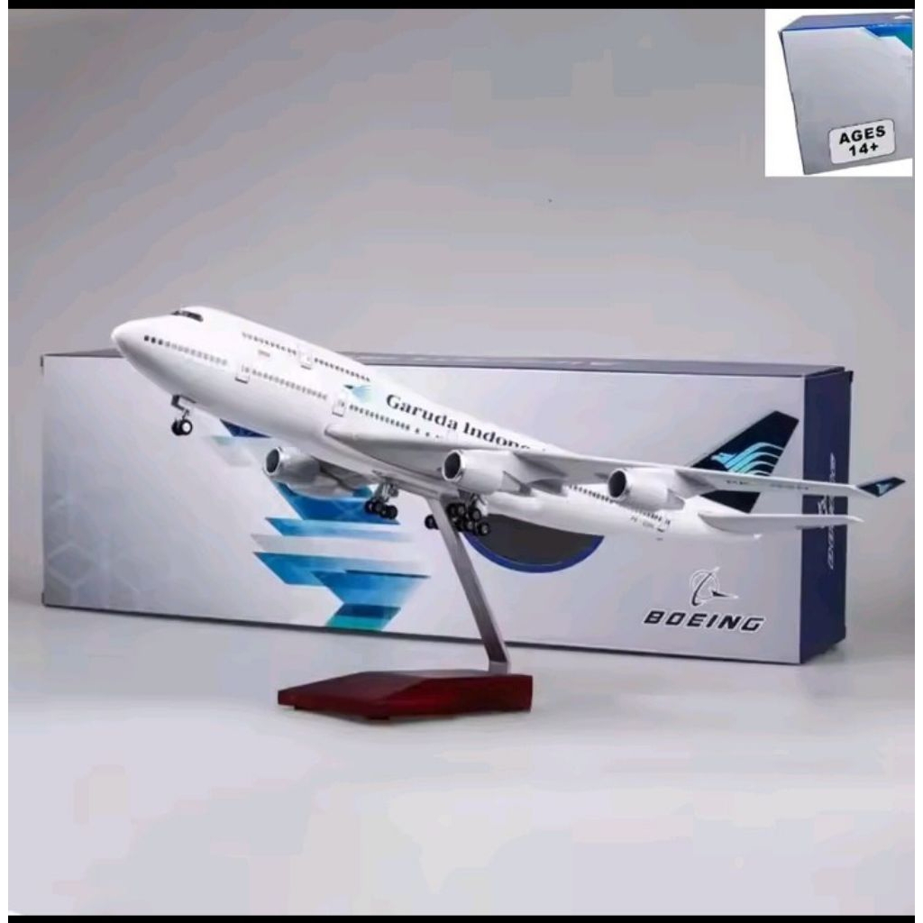 diecast airplalane boing 747 skala 1:150 garuda indonesia dengan lampu led