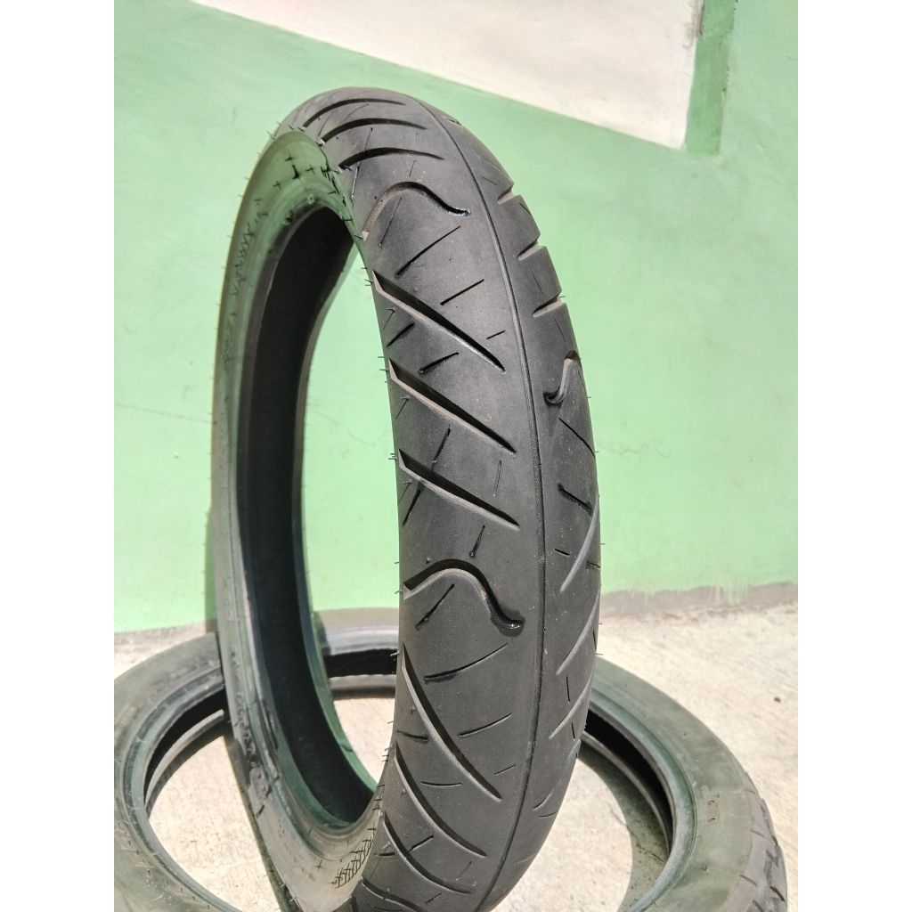 BAN IRC ROAD WINNER UK 100/80-17 TUBELESS