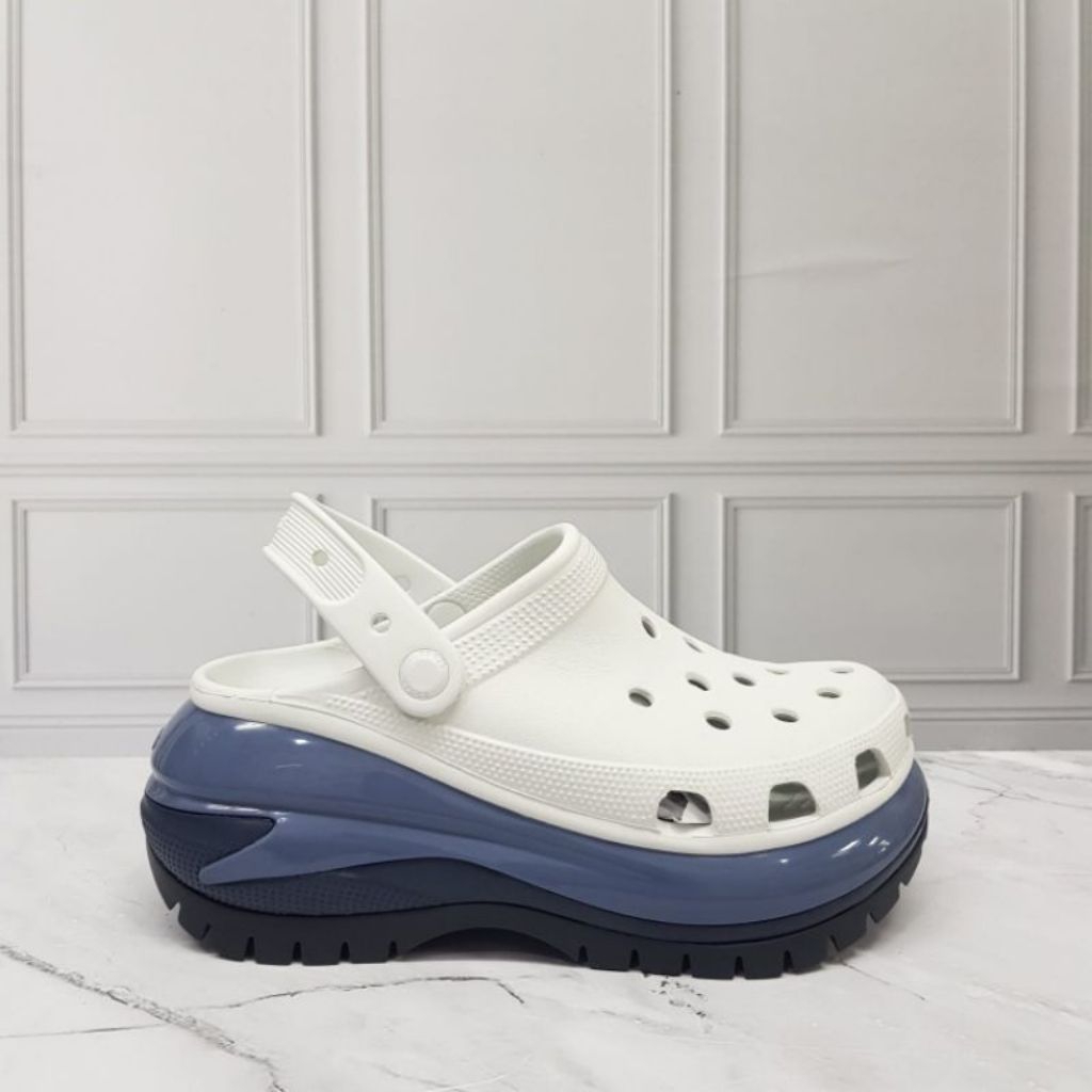 Crocs classic Mega crush clog / Crocs Mega crush wedges/ Crocs wanita/ Mega crush clog / wedges Croc