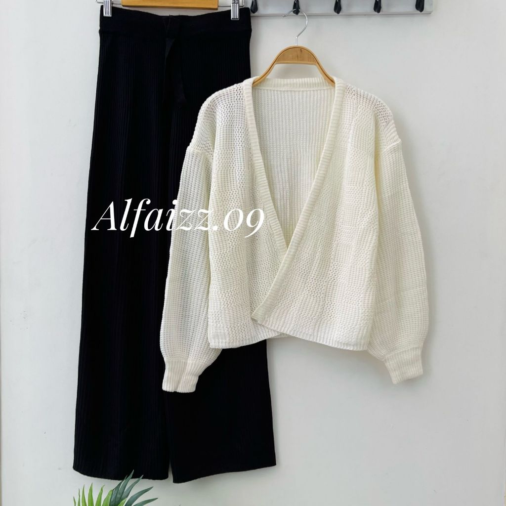 Oneset Corak Kotak Cardigan Rajut Motif Kotak-Kotak Setelan Celana Kulot Premium Wanita Lengan Panja