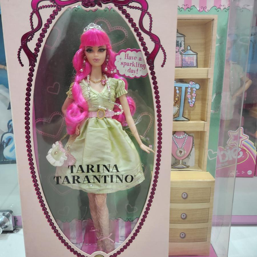 Barbie Tarina Tarantino RARE GOLD LABEL barbie collector