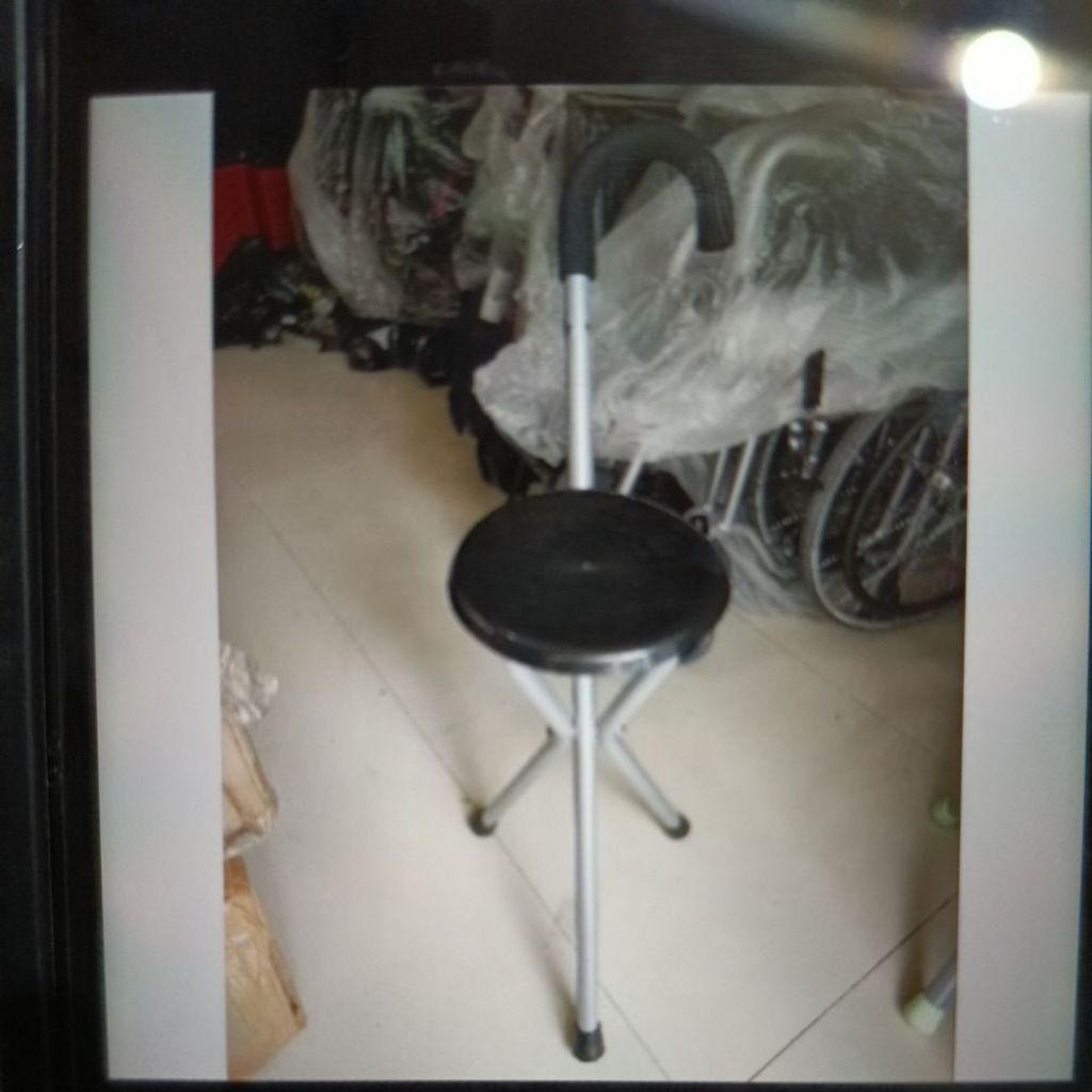 Tongkat Kursi Lipat Avico/Tongkat Duduk