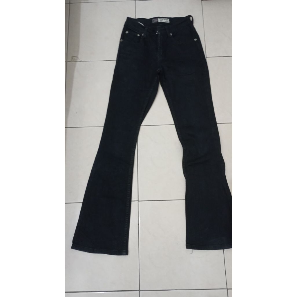 Diesel House Flarel Jeans Preloved Cust twt