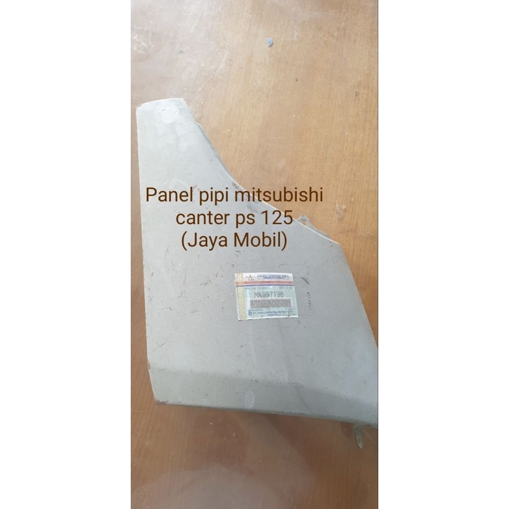 PANEL CORNER / PIPI MITSUBISHI CANTER ORIGINAL KANAN MK997198