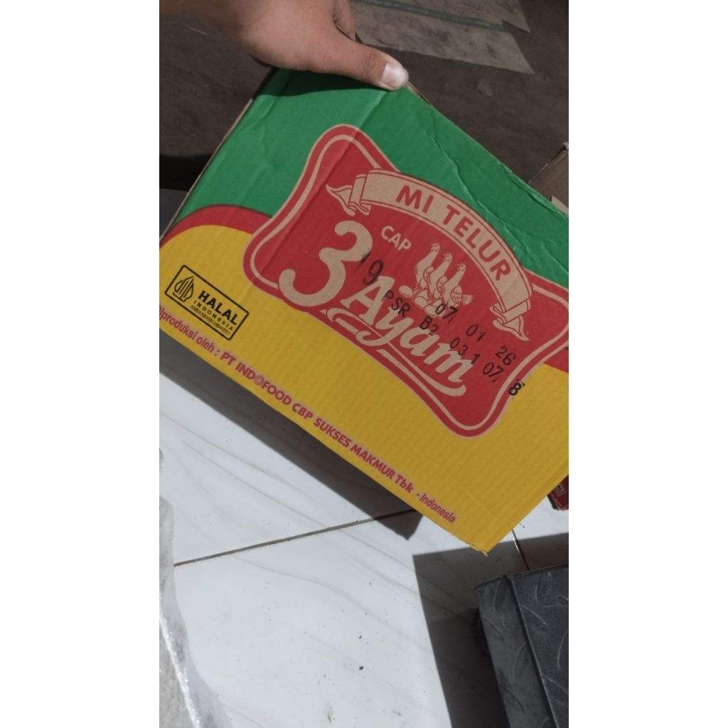 

mie telur cap 3 ayam 1crt isi 24pcs exp bulan 1 2026