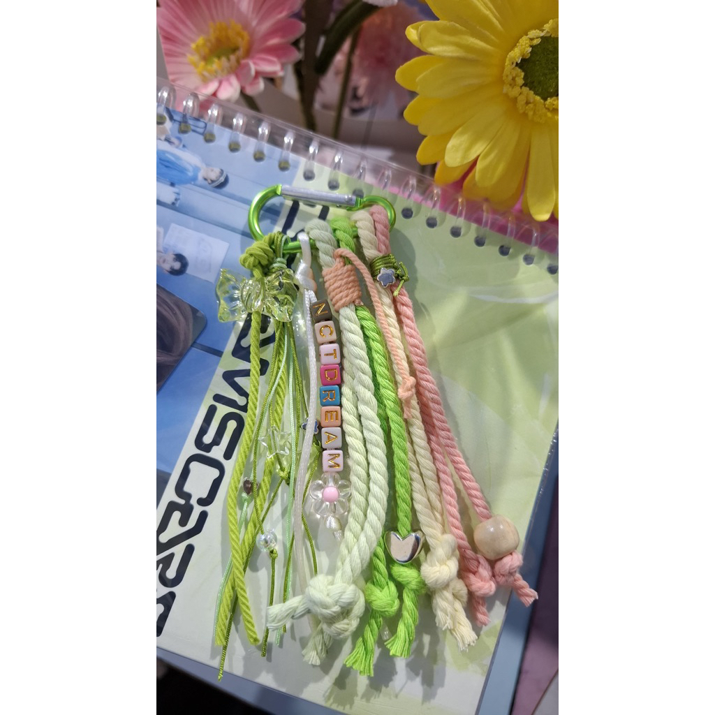 [Gantungan Kunci Makram  Handmade | Aesthetic Keychain | Macrame Keyring Lucu] CUSTOM MACRAME MAKRAM
