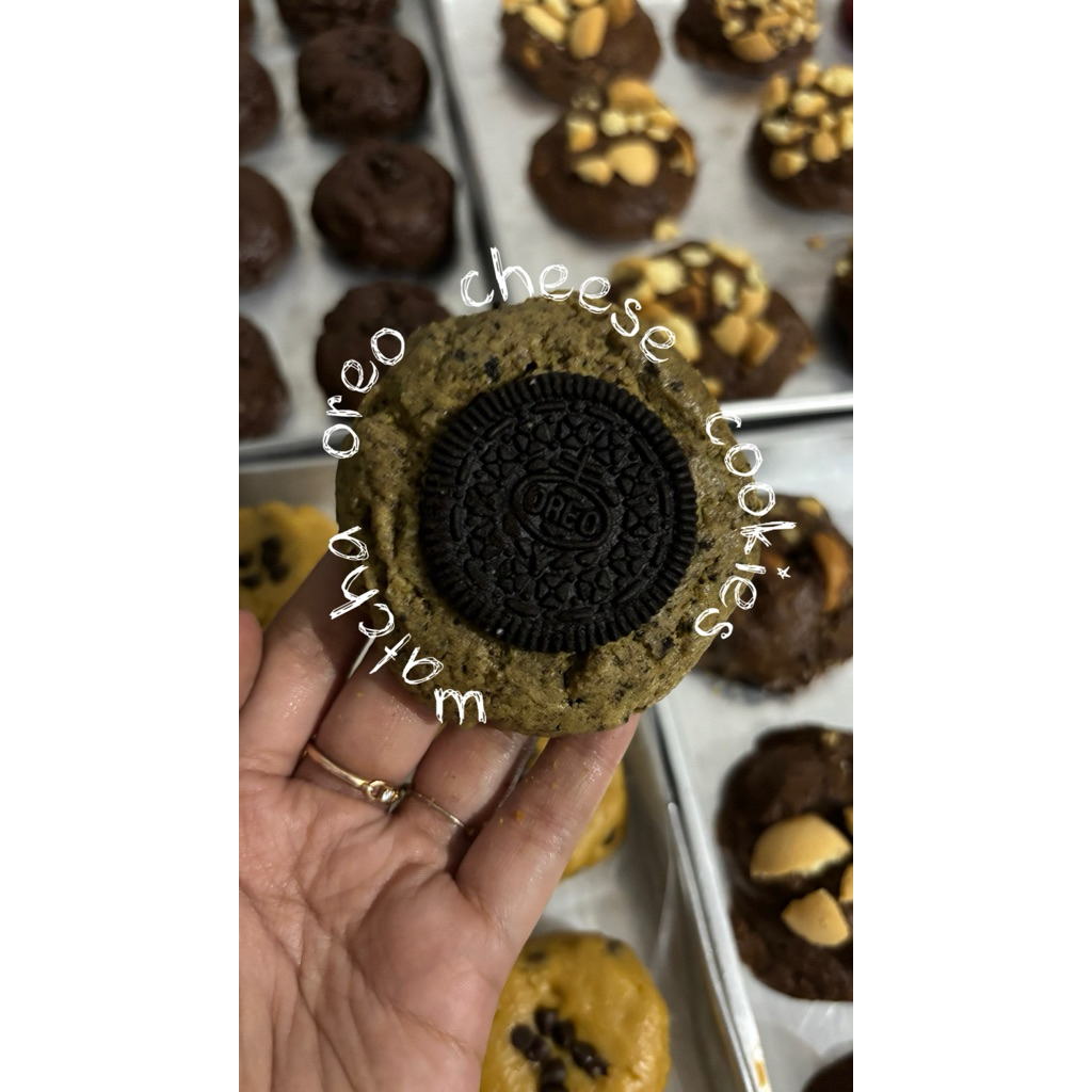 

matcha oreo fiiling cheese cookies