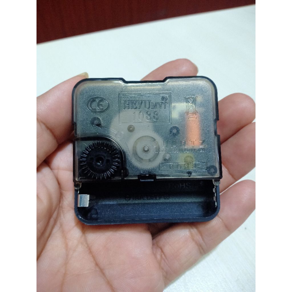 MESIN JAM DINDING HEYU 1008 QUARTZ MOVEMENT