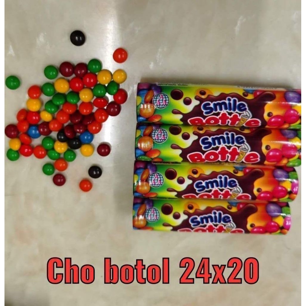 

Permen Cemilan Snack Jadul Coklat Cokelat Mainan Anak Smile Bottle Botol Chacha M&M (isi 24 pcs)