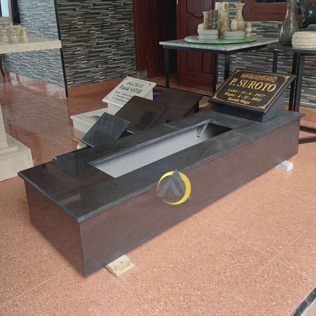 Kijing makam batu granit hitam glossy 160x60