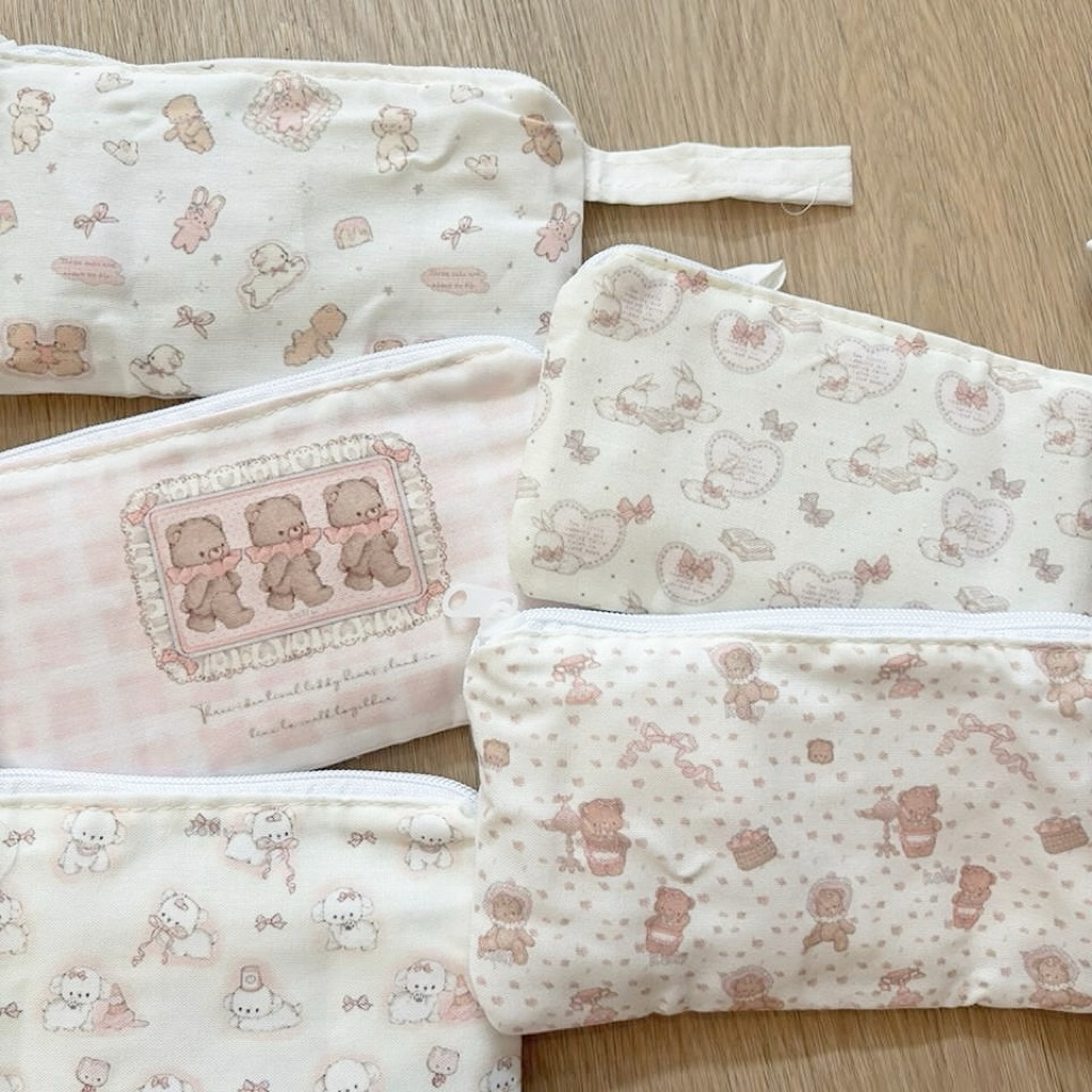 

Mocorie - Adriennelle Coquette Pouch / Ribbon Coquette Pouch / Coquette Rabbit Pencil Case / Ribbon Organizer Pouch / Tempat Pensil Coquette Pita / Tempat Penyimpanan Serbaguna