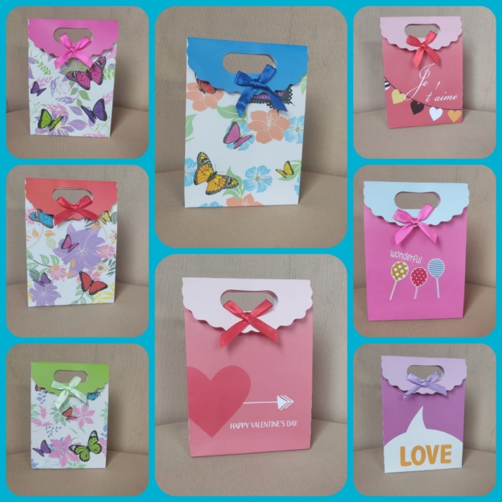 

Paper Bag Tutup Fancy Glossy XS 16 x 12 x 6 cm