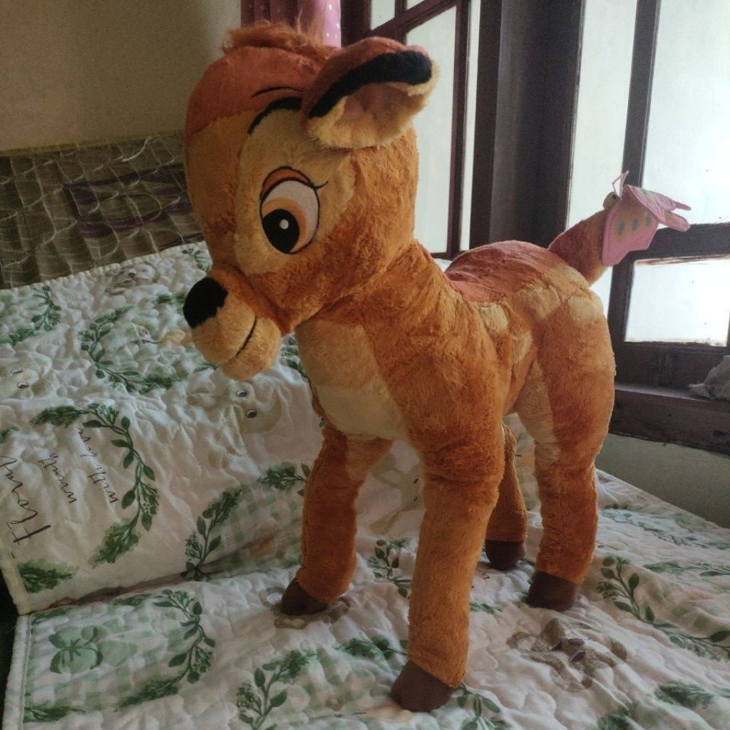 Boneka Bambi original Disneyland Resort