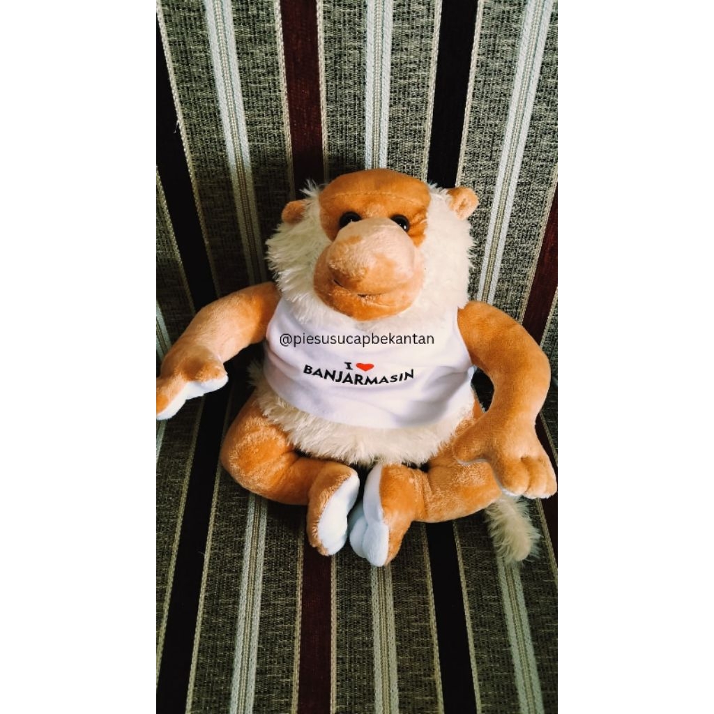 Boneka Bekantan kecil UK 18cm pake baju I Love Banjarmasin
