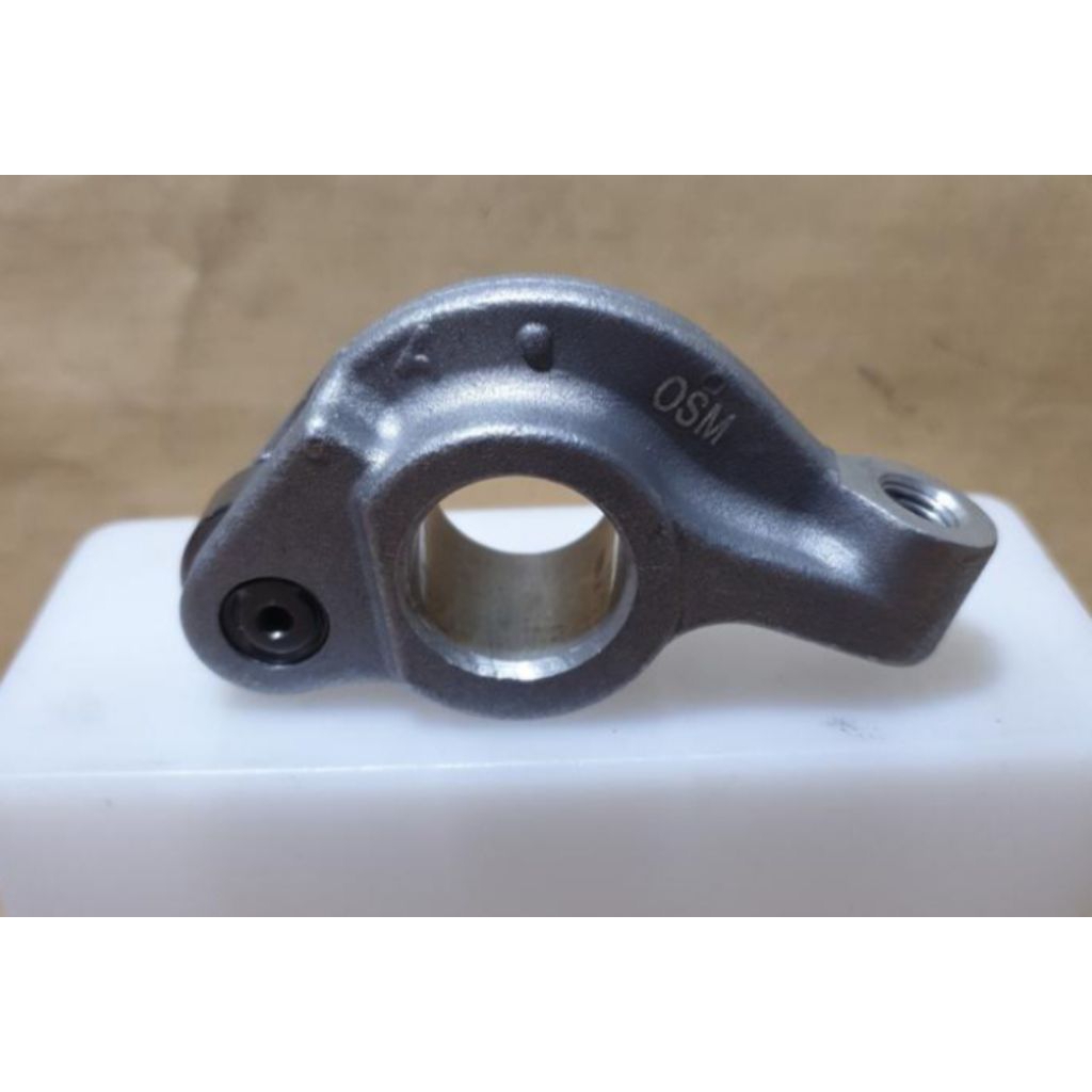 Platuk klep/rocker arm Mitsubishi t120ss