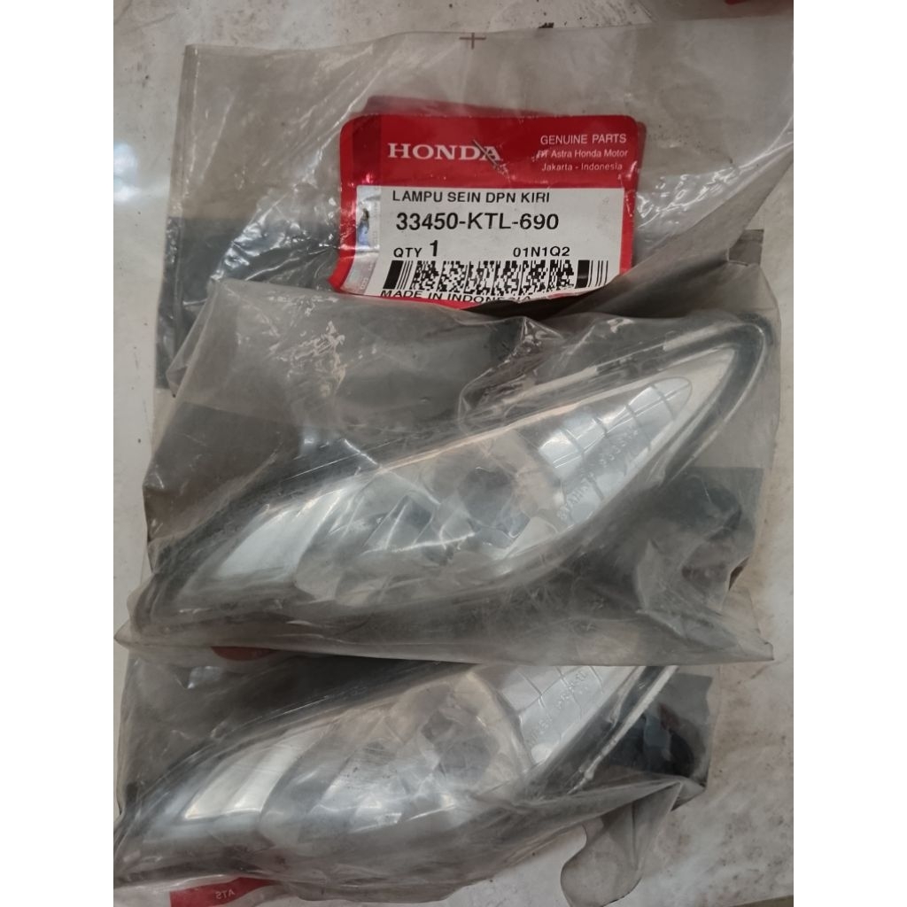 Lampu Sein Depan Kiri Motor Suprafit New Old 33450KTL690