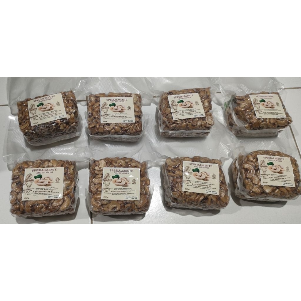 

Kacang Mede Pecah 250gr