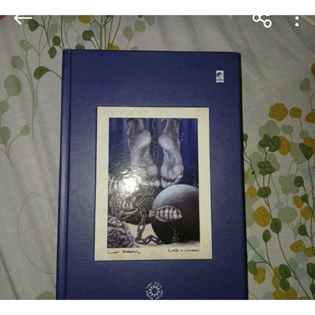 Preloved laut bercerita hard cover