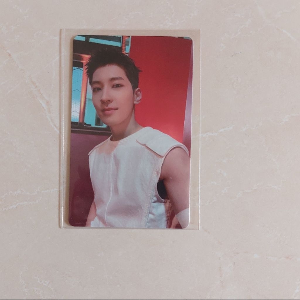 OFFICIAL PHOTOCARD WONWOO FML POB