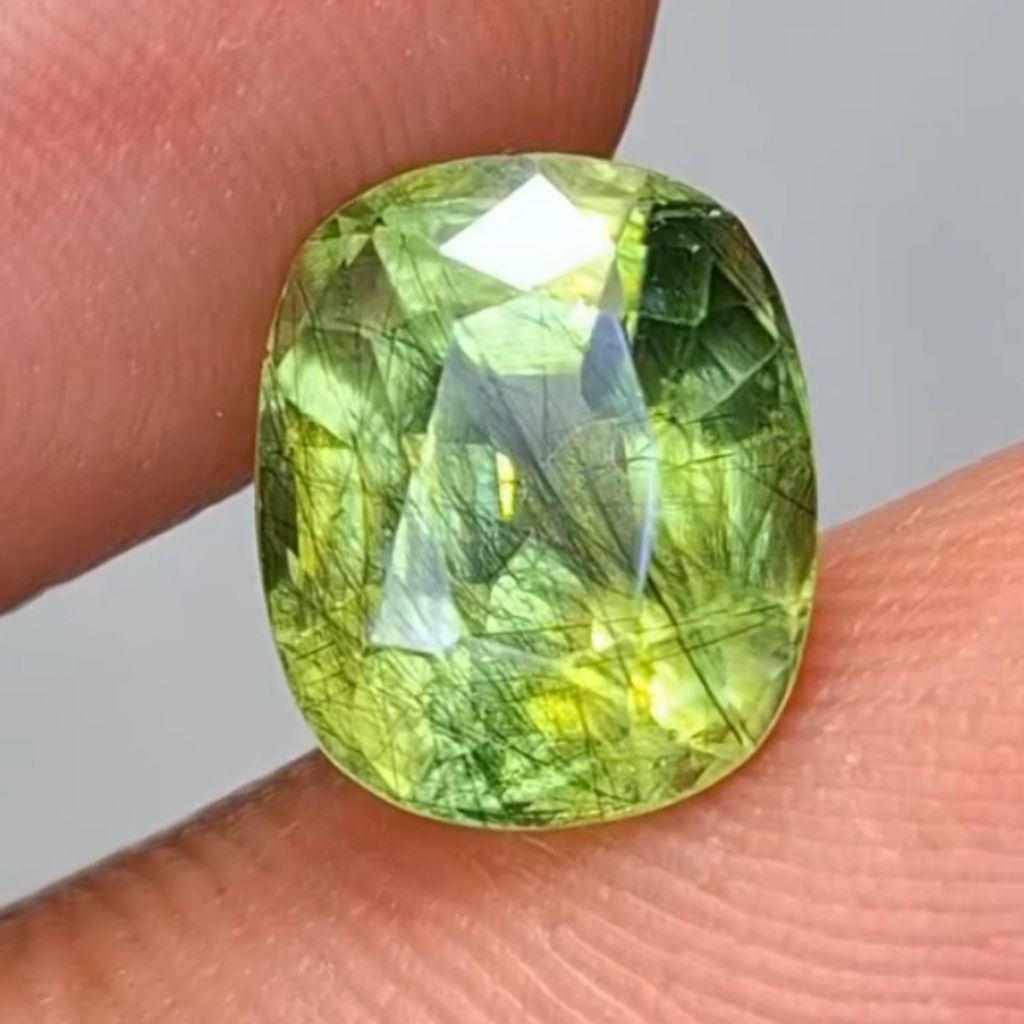 Natural Rutilated Peridot 2.80ct NTD HQ Full Rutilated Open Color