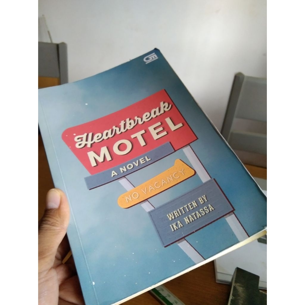 Heartbreak Motel (preloved)