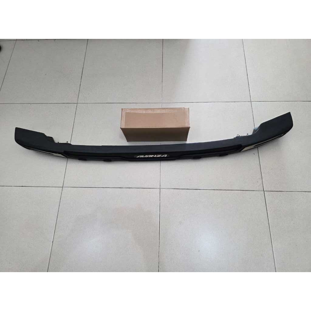 BUMPER  BELAKANG TOYOTA GRAND AVANZA 2019-2021 KARET WITH BRACKET GOOD QUALITY