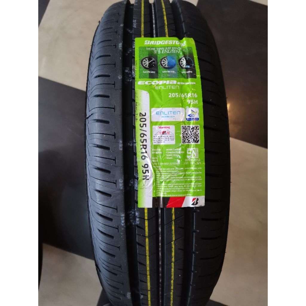 Ban Bridgestone 205/65 R16 Ecopia Ep300 Innova
