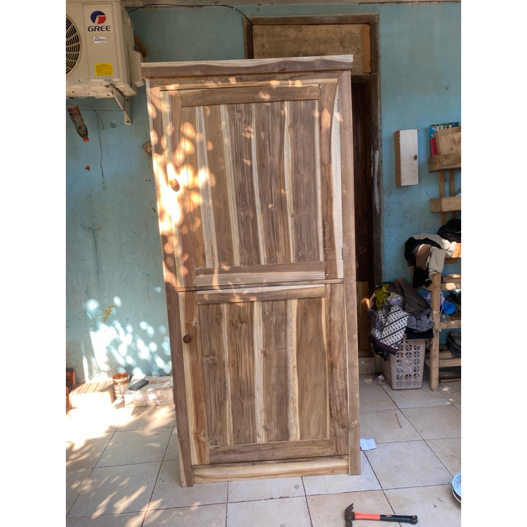Lemari kayu 2 pintu jati