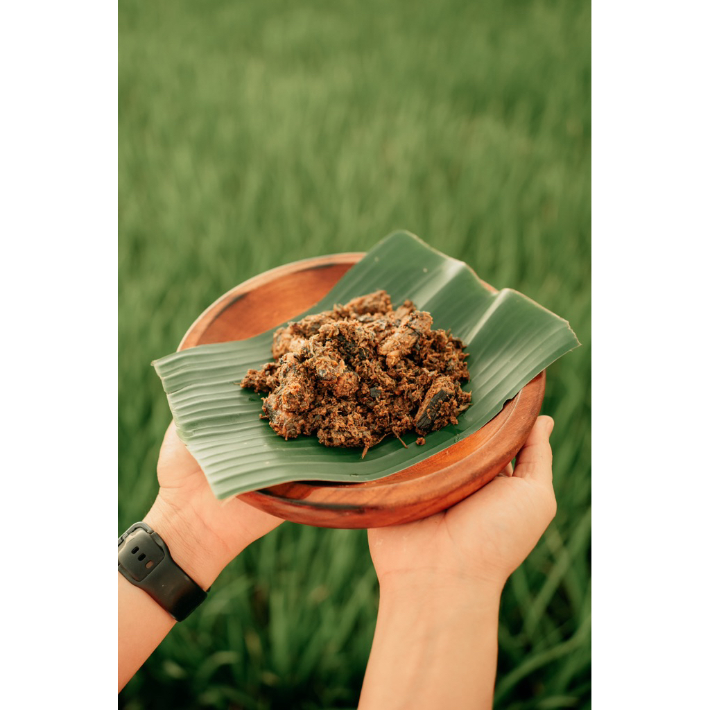 

RENDANG BELUT ( Asli Tanah Datar Sumatera barat ) berat 500gr
