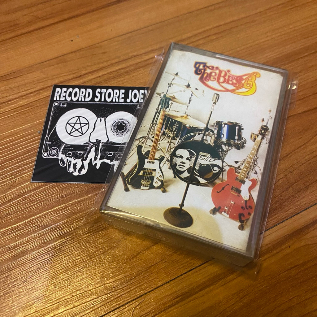 kaset naif - the best of