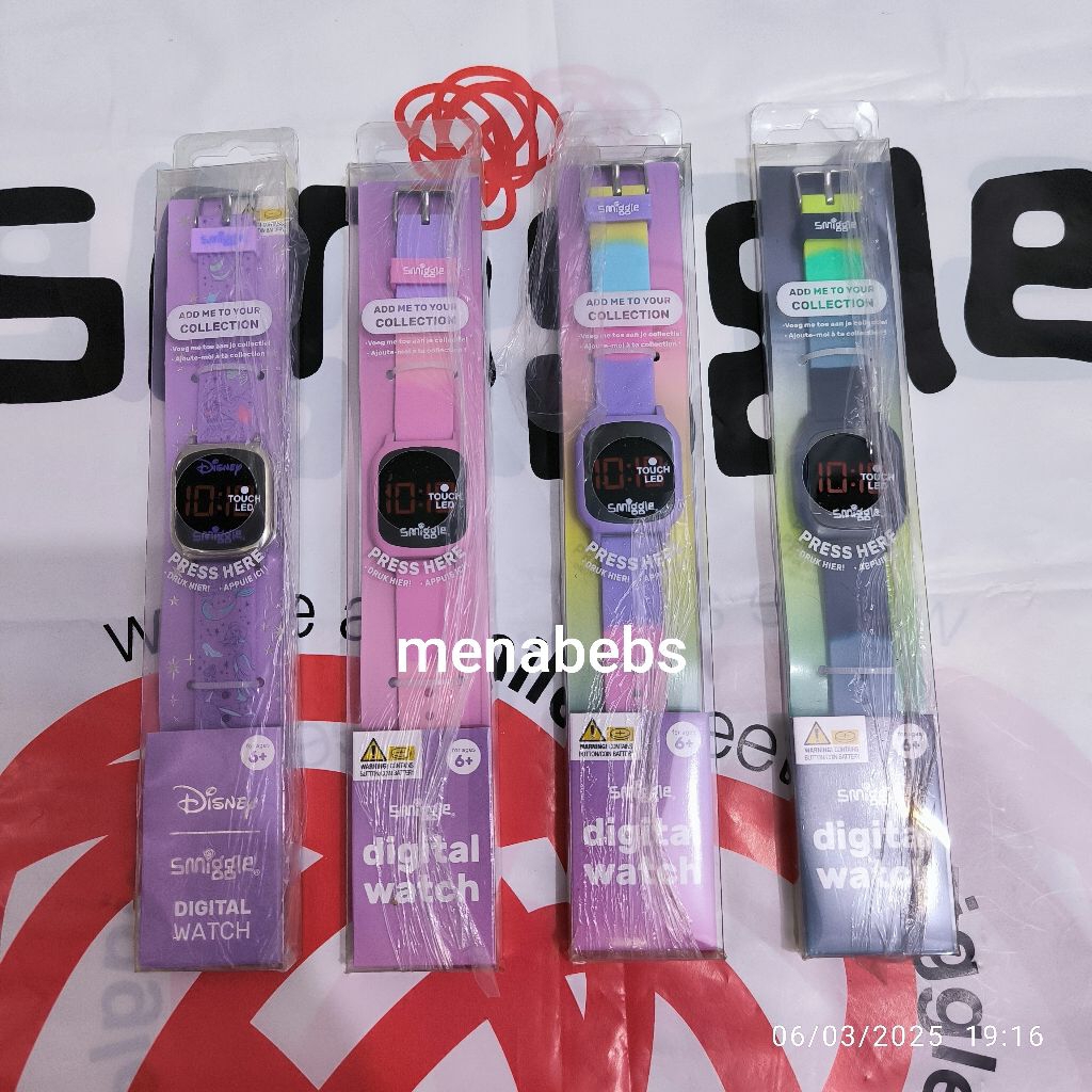 Smiggle Minnie / Mickey Mouse Digital Watch ori store