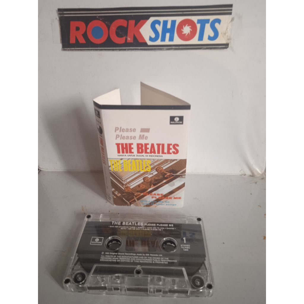 kaset pita the Beatles please please me