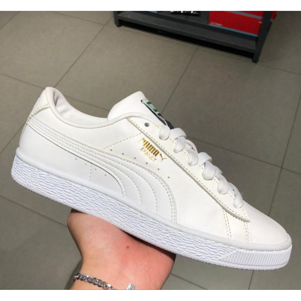 Sepatu Puma Basket Classic XXI Warna White