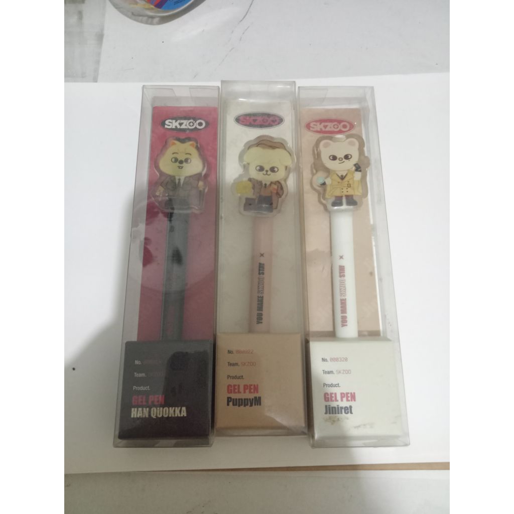 

Stray Kids Skzoo Official Gel Pen Unsealed