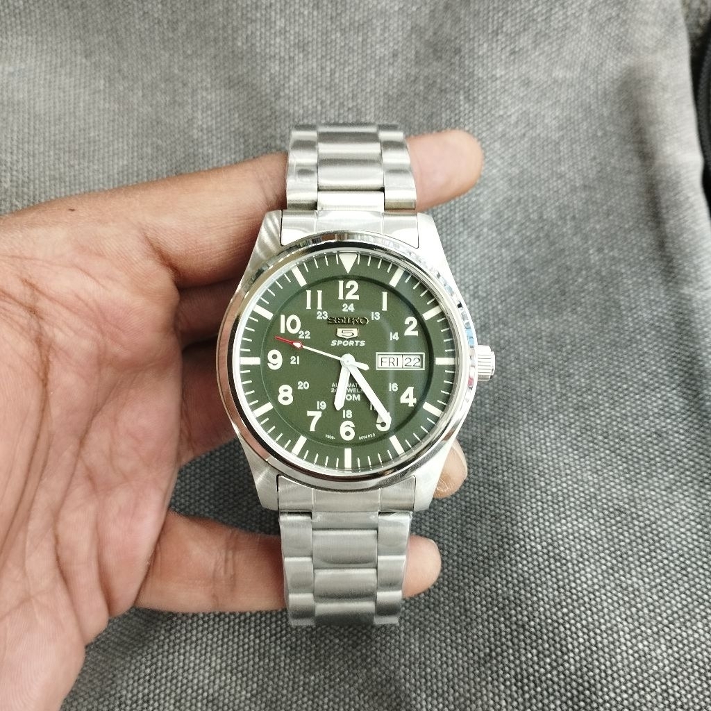 JAM SEIKO ARMY 5 SPORT TANGGAL HARI LIMITED  AUTOMATIC