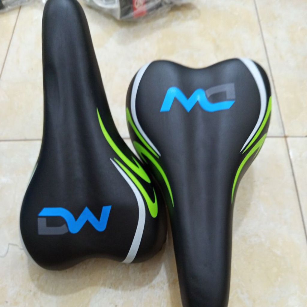 Sadel Jok Sepeda Bmx MTB Super Empuk Merek DW
