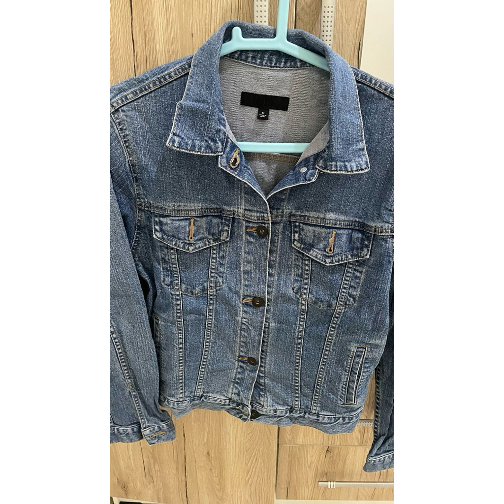 Jaket Jeans Wanita Merk Uniqlo